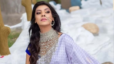 ফেসবুকে ভুয়া অ্যাকাউন্ট, মৌ বললেন, ‘সাবধান হন’